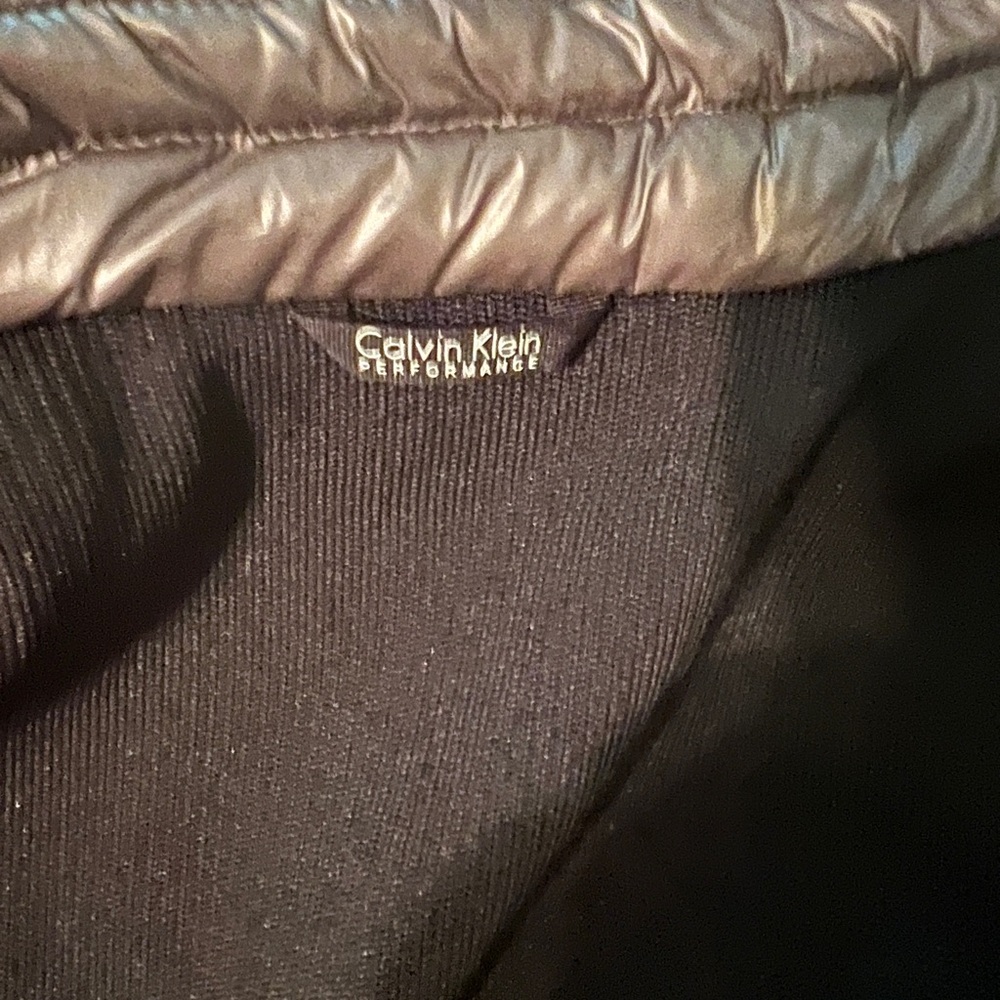 Calvin Klein puffer vest, gray and black, medium. - Picture 4 of 5